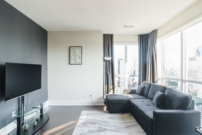 CN Tower View Luxury 1bed + Sofabed