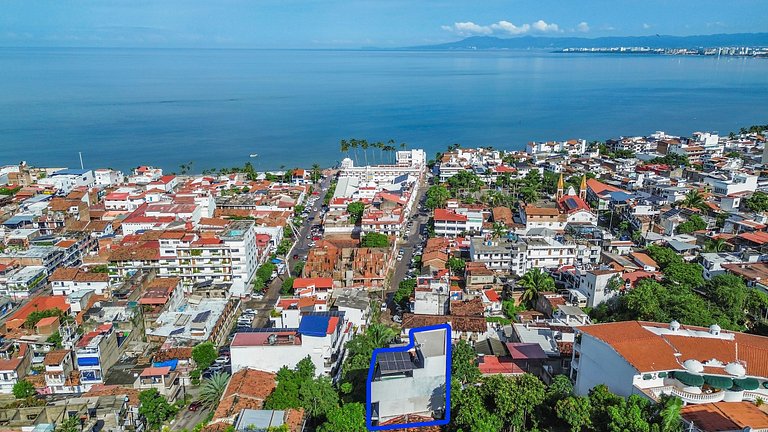 Monyxbnb 3 bedroom - 5 bed - 2 bath, ocean view